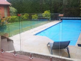 Frameless Pool Fencing 20171124 Image